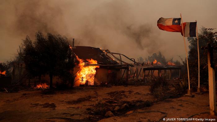 Ministra Tohá, tras 10 días de emergencia por incendios: “Estamos en una situación mejor”