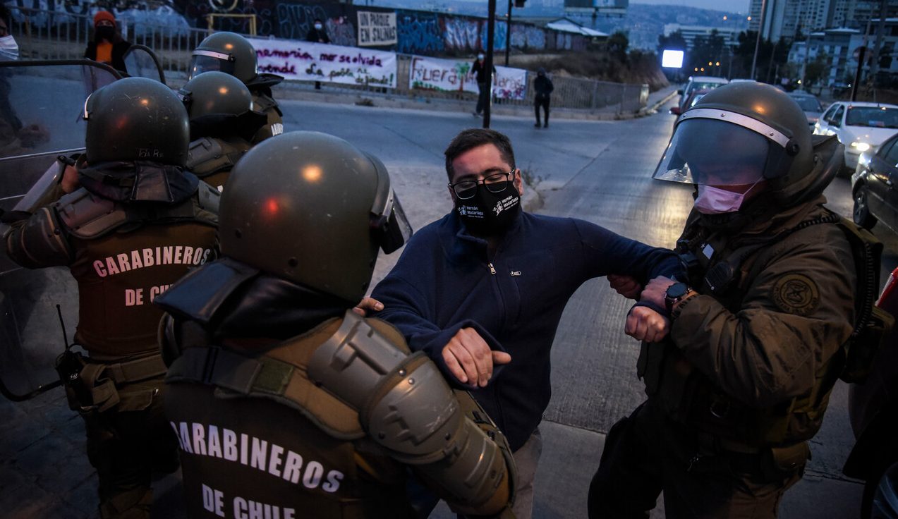 Carabineros de Viña del Mar son absueltos del delito de apremios ilegítimos por hechos ocurridos durante estallido social