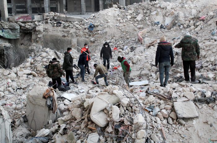 Las víctimas por el sismo en Siria y Turquía superan las 16.000