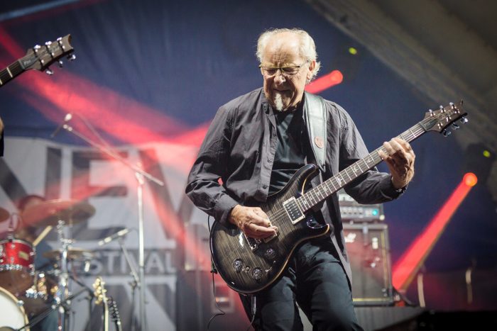 Guitarrista de Jethro Tull en Chile