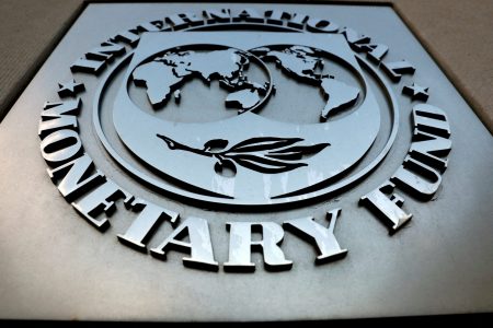 FMI y crecimiento de Chile: agilizar la aprobación de inversiones es "imprescindible"