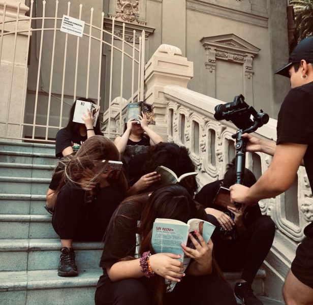 ”¿Hacia dónde van los silencios?”: la performance que aborda el silencio histórico de las mujeres