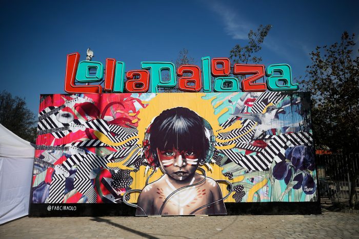 Sernac oficia a productora a cargo de Lollapalooza Chile 2023 por baja de Blink-182 y cambios en su parrilla de artistas