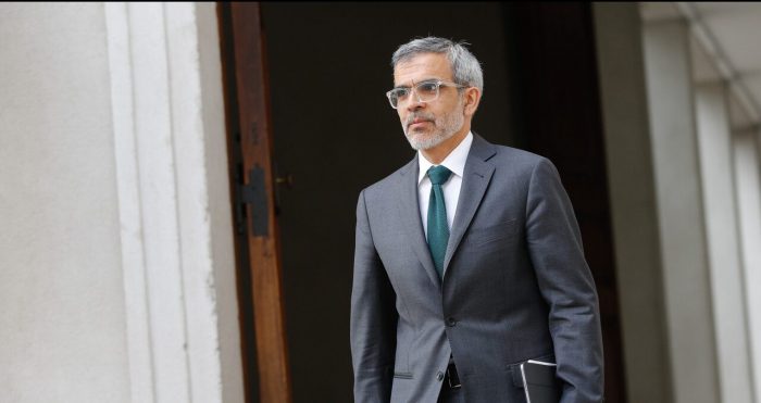 Ministro Cordero responde a críticas contra fallo del TC sobre los indultos: “Uno debe tener cuidado con deslegitimar las instituciones”