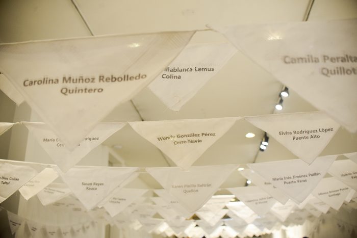 ”No olvido porque”: estrenan instalación visual y sonora que busca problematizar los femicidios