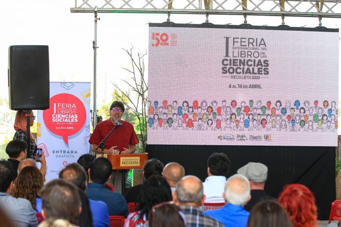 Feria Internacional del Libro y las Ciencias Sociales de Recoleta libera programa oficial y entradas gratuitas online