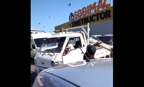 Violenta pelea en centro comercial de Viña del Mar terminó con dos conductores detenidos 