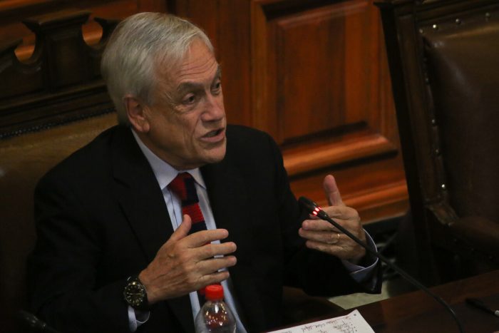 Gobierno acusa que irrupción de Sebastián Piñera influyó en rechazo de reforma tributaria