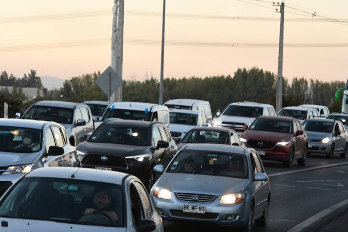 Balance por fin de semana largo: 210 mil vehículos han retornado a la capital