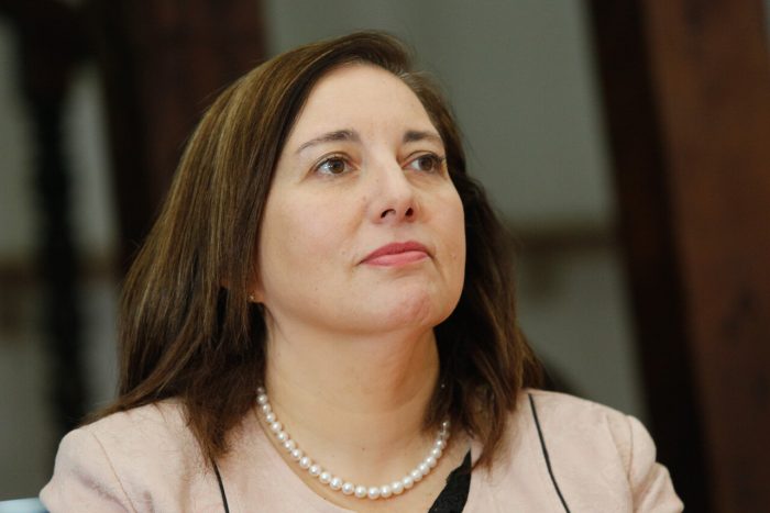 Previo a decisión por cupo en el Senado, Paulina Vodanovic descarta dejar presidencia del PS