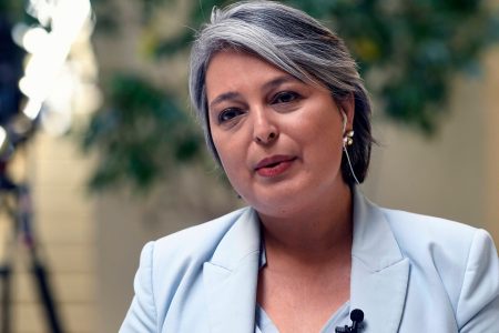 “Si se presentara de nuevo, sería bonito”: Ministra Jara sobre eventual candidatura de Bachelet