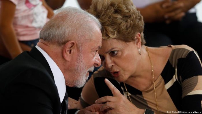 Dilma Rousseff toma posesión como nueva presidenta del banco de los BRICS