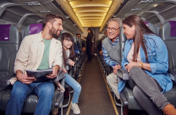 Bogotá, Bariloche y más: los destinos con grandes descuentos para preparar las vacaciones de invierno