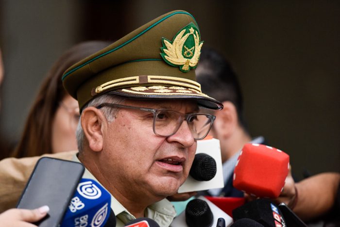 General director de Carabineros: “Me molesta que insinúen que no entendemos la potestad del uso legítimo de la fuerza”