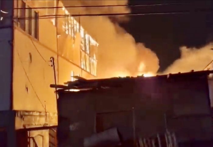 Tres muertos y casi una treintena de damnificados deja incendio en Antofagasta