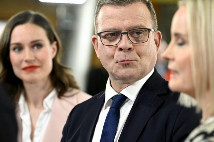 Sanna Marin, primera ministra finlandesa, reconoce la derrota frente al partido de derecha PCN