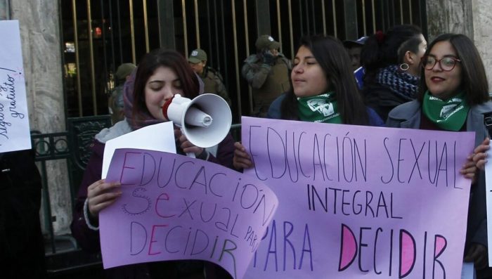 “Chile necesita Educación Sexual Integral”: hoy se vota proyecto que solicita abrir el debate sobre ESI