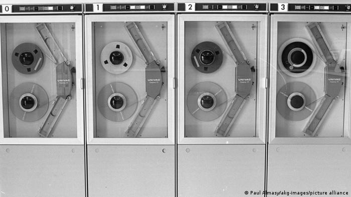El ordenador del MIT que calculó en 1972 cuándo llegaría el fin de la civilización