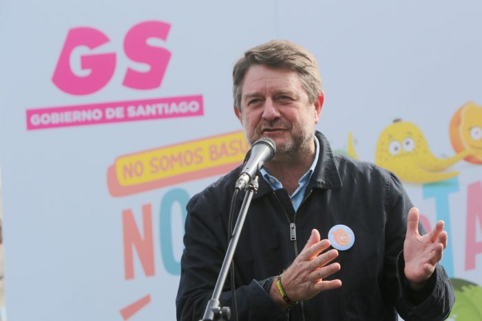 Maratón de Santiago: Gobernador Orrego descarta problemas y afirma que ciudad “ya lo ha soportado”