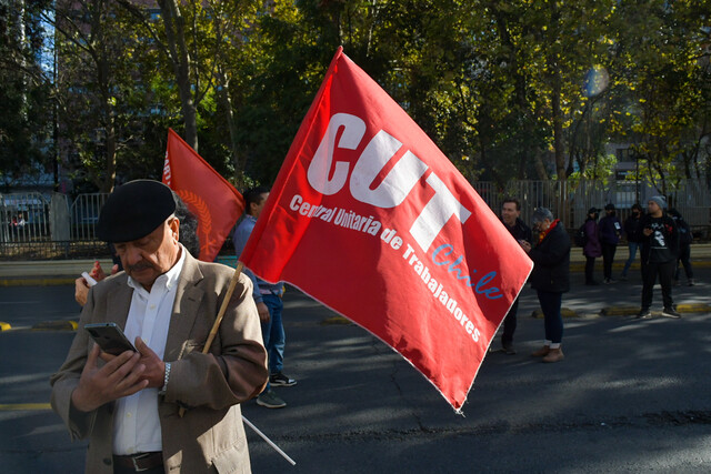 CUT en el Día del Trabajador: “Defenderemos con fuerza la negociación del salario mínimo”