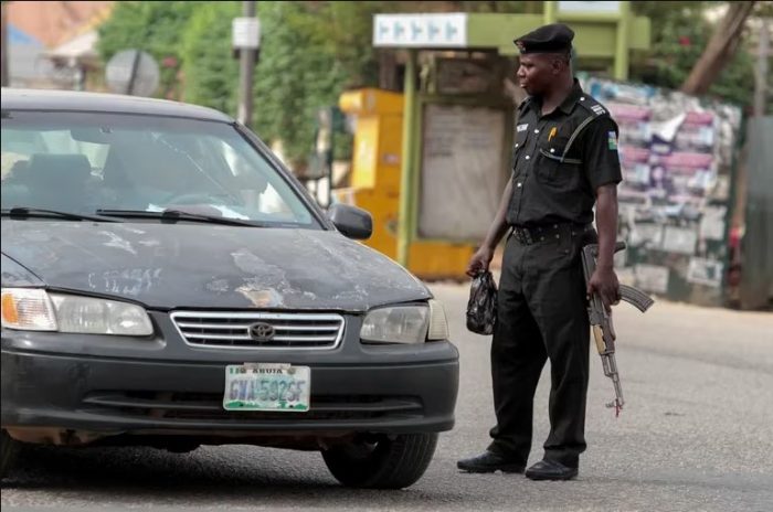 Un ataque contra un convoy estadounidense en Nigeria mata al menos a cuatro nigerianos