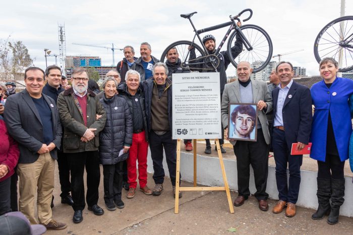 Velódromo del Estadio Nacional fue bautizado Sergio Tormen en homenaje a ciclista desaparecido