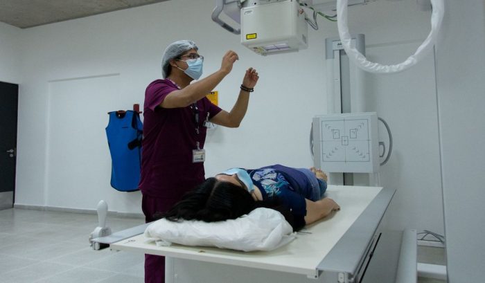 Centros de salud de universidades de zonas extremas atienden a cientos de pacientes al año