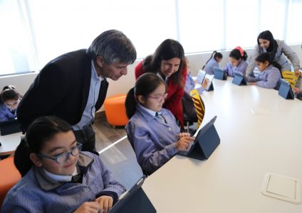 Inauguran campus virtual que beneficiará a 15 mil niñas y niños de todo el país