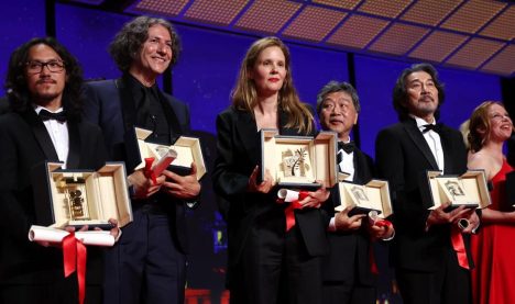 Justine Triet, una Palma de Oro y un discurso muy político para cerrar el 76 Festival de Cannes