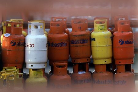 Fiscalía Nacional Económica recomienda privar a mayoristas en distribución minorista del gas licuado