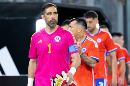 Retorno de Pulgar y ausencia de Bravo: la nómina de la selección chilena para los próximos amistosos