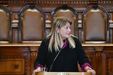 Ministra Vivanco vive sus últimas horas como vocera de la Suprema