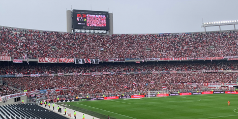 Suspenden partido de River Plate contra Defensa y Justicia por muerte de hincha en el estadio
