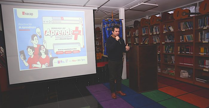 Estudiantes de 3° y 4° Medio podrán nivelar sus conocimientos gracias a plataforma gratuita