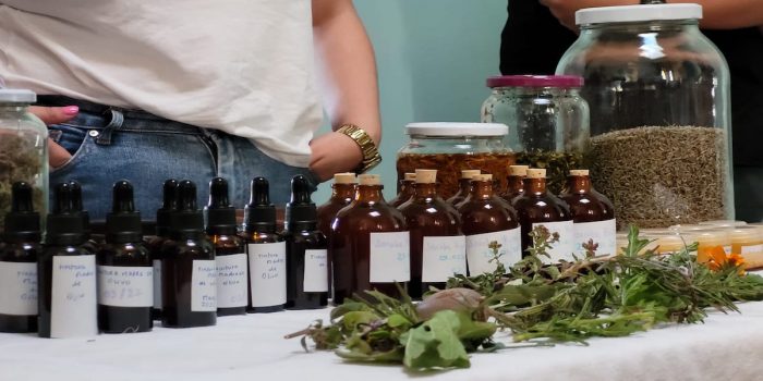 Botiquín herbal: autonomía, empoderamiento y autocuidado comunitario de la salud