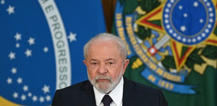 Lula dice que está probado que Bolsonaro coordinó el intento de golpe en Brasil