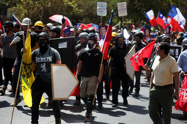 Antifascistas llaman a detener manifestación de ultraderecha convocada para hoy en La Moneda