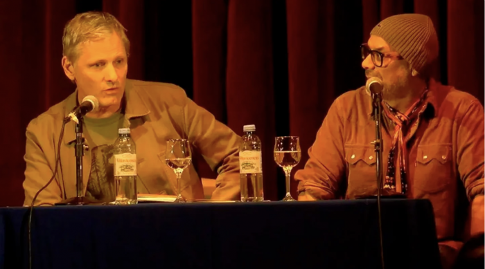 Viggo Mortensen presentó libro de poesía en Argentina