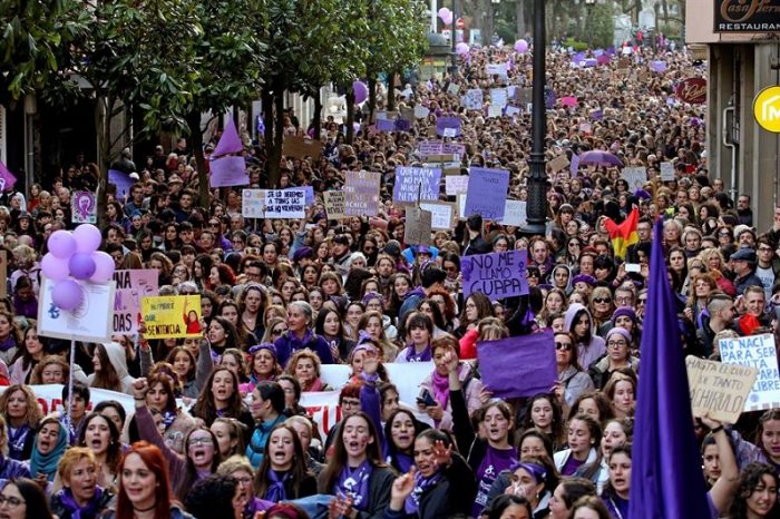 España: más de un centenar de feministas se unen para pedir el voto de izquierdas este 23J