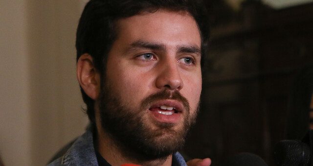 Ibáñez se lanza contra Daniel Andrade: “Que se vaya lejos de acá, no representa al Frente Amplio”