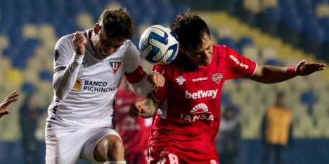 Copa Sudamericana: Ñublense no pudo ante Liga de Quito y se juega la clasificación en Ecuador