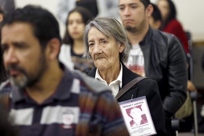 En memoria de los niños, niñas y adolescentes detenidos desaparecidos en Chile