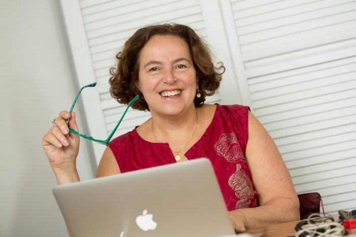 Realizadora Beth Carmona: “Hay prejuicio con la televisión educativa. A los niños les encanta saber”