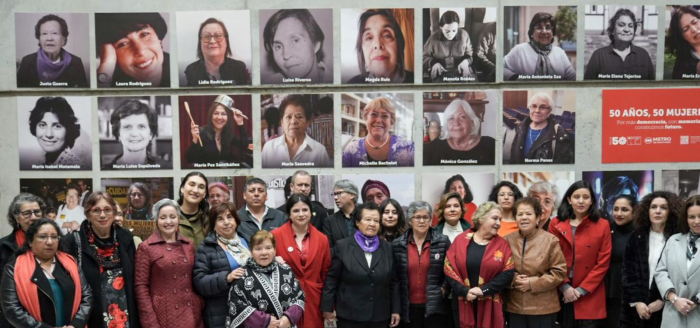 Inauguran exposición fotográfica para destacar la lucha de las mujeres en la Dictadura