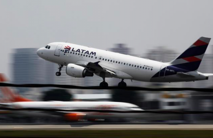 Avión de Latam provocó “grave perturbación” en aeropuerto de Frankfurt