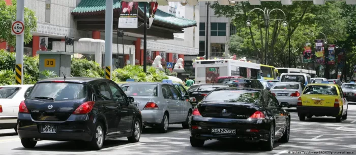Singapur es la ciudad más cara del mundo para tener un auto