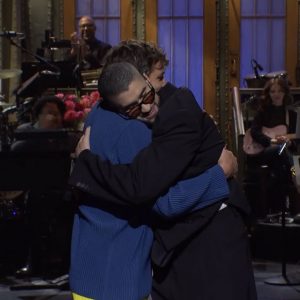 El retorno de Pedro Pascal a SNL: hizo de “intérprete” para Bad Bunny y compartieron sketch