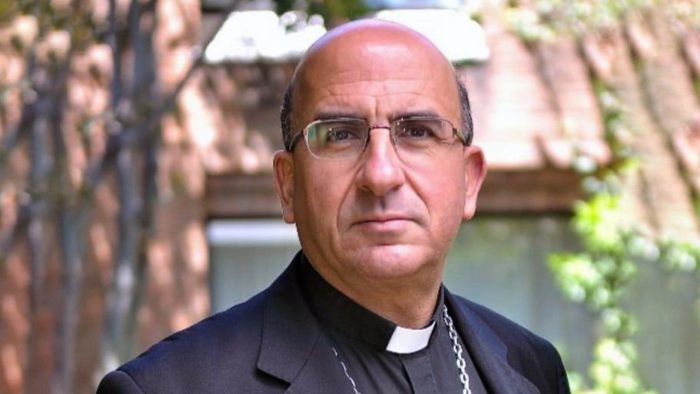 Papa Francisco nombra a Fernando Chomalí como nuevo arzobispo de Santiago