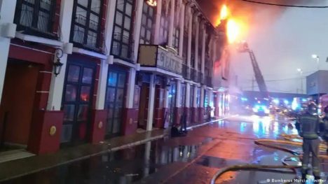 Trece personas mueren en incendio en una discoteca en España