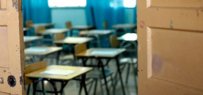 Tiltil: Comunidad educativa de los 9 colegios mantendrá paro hasta pago de sueldos